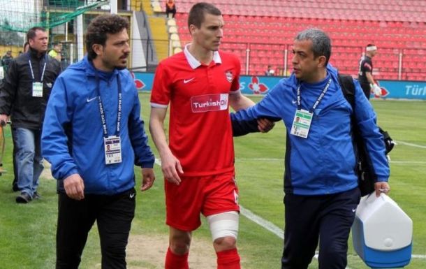 Spahiću otkaz nakon skandala, Vršajeviću crveni, Lulić heroj