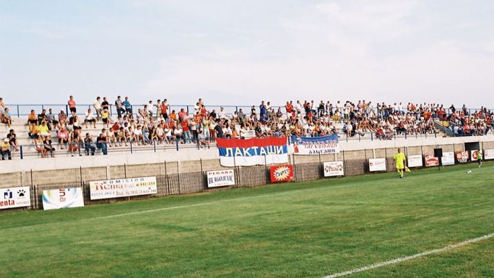 I ovdje se živi fudbal: Stadioni Druge lige RS - Zapad